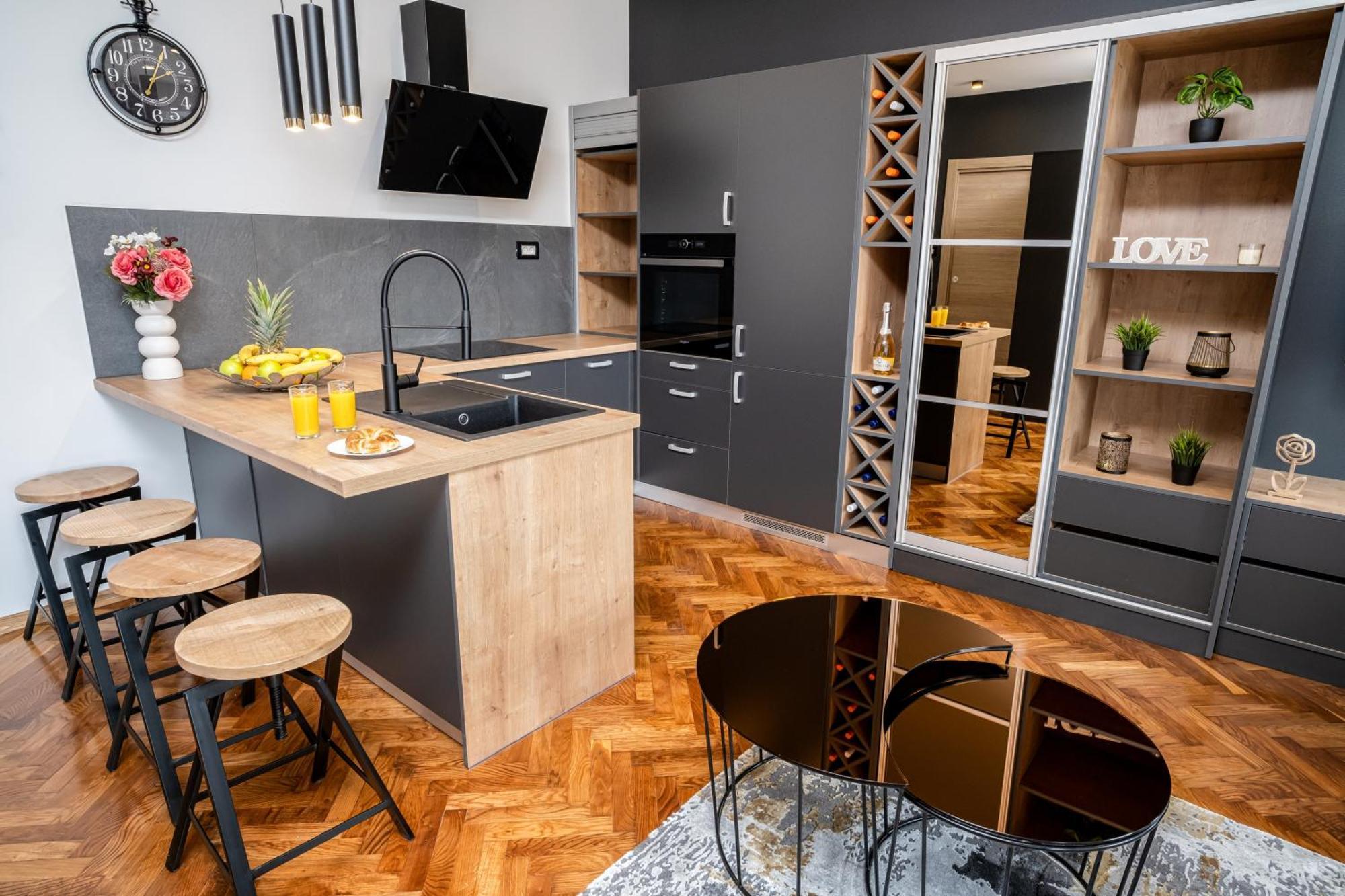 Atelier Apartments غييكا المظهر الخارجي الصورة